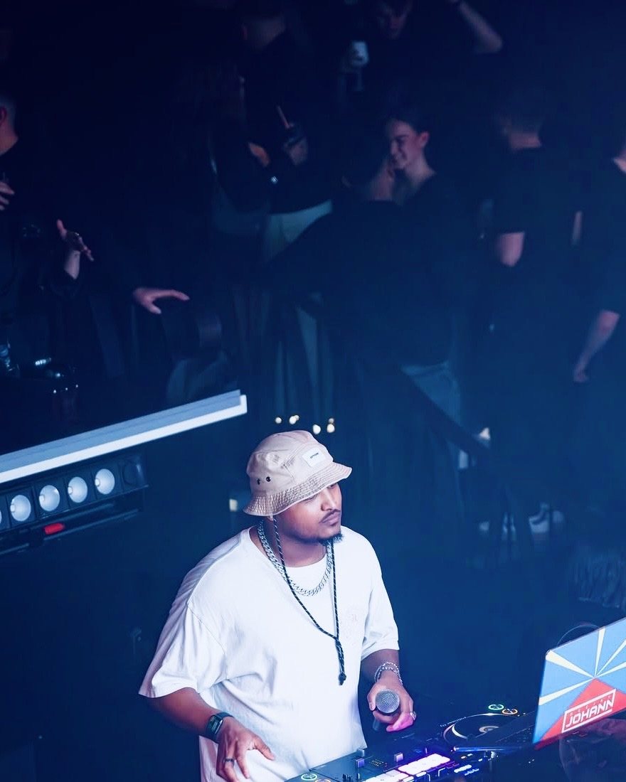 Johann, DJ